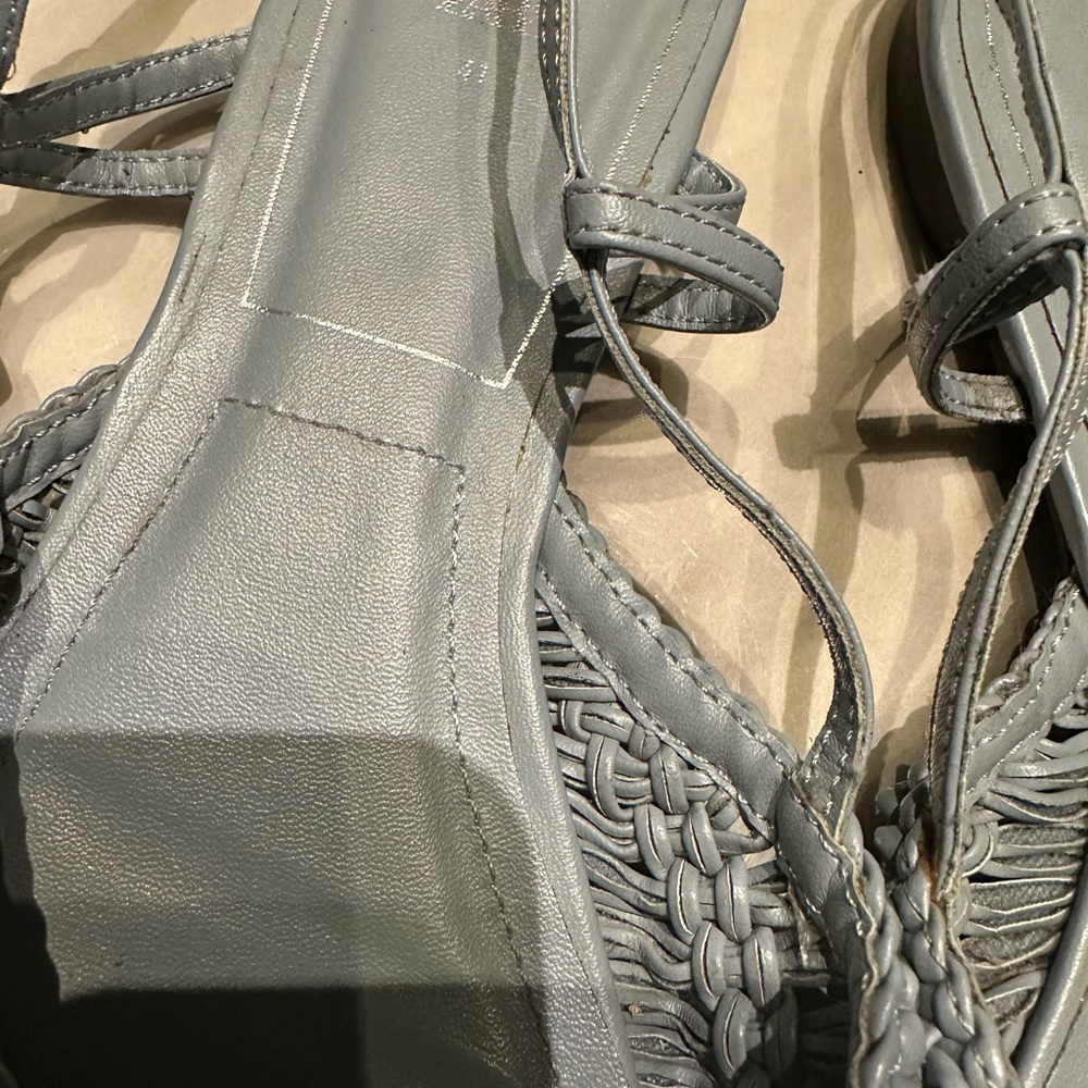Zara Blue Flats with Ruched Design - Picture 6 of 6